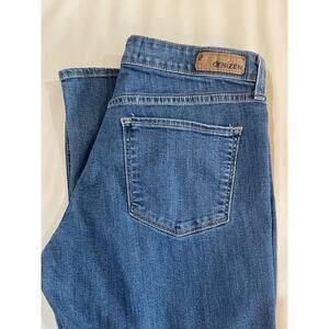 Denizen Boot Cut Ladies Jeans Size 14 Medium